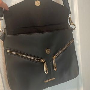 black crossbody bag